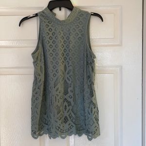 Sleeveless lacy top